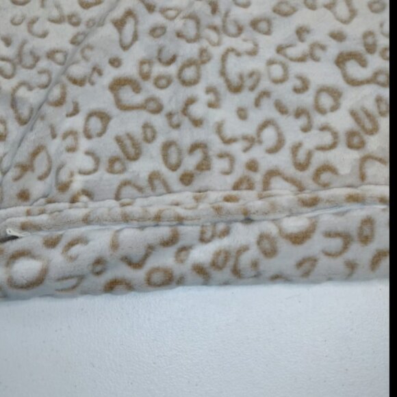 Animal Leopard Cheetah Safari 2 Throw Pillow Covers 18"x18" by Fiber House ( F1) - Picture 6 of 6